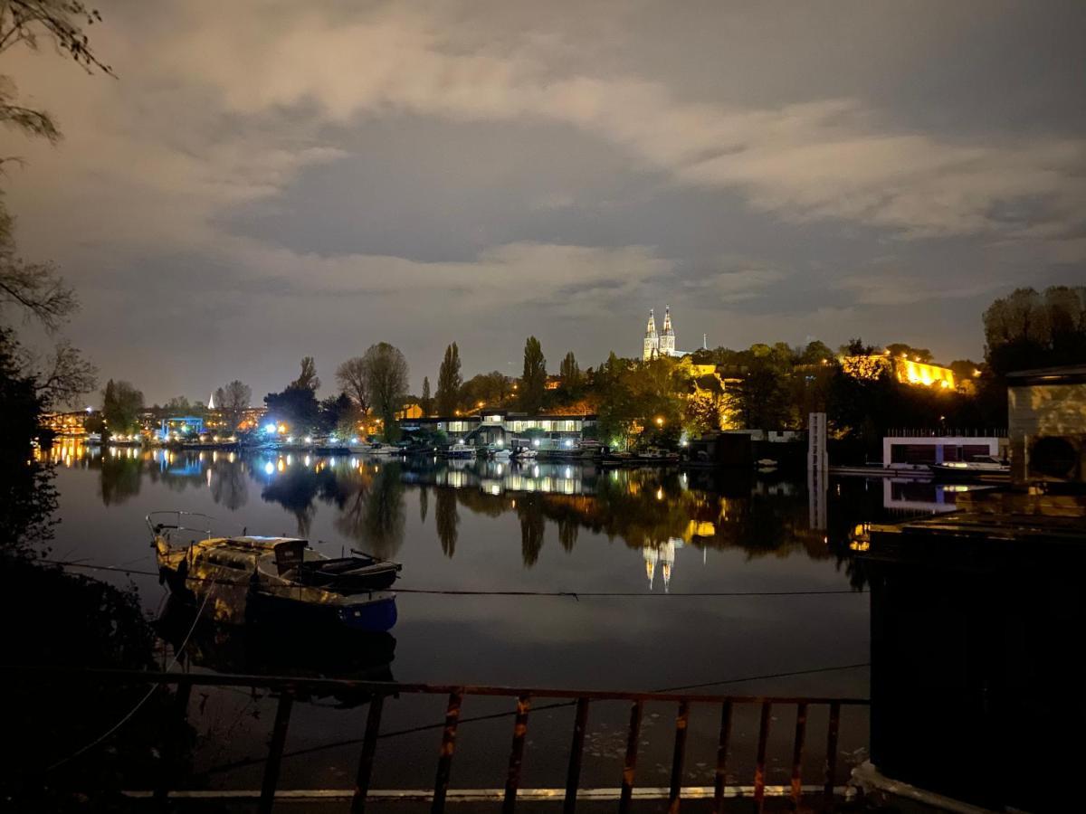 Houseboat Ginger Prague Hotell Eksteriør bilde